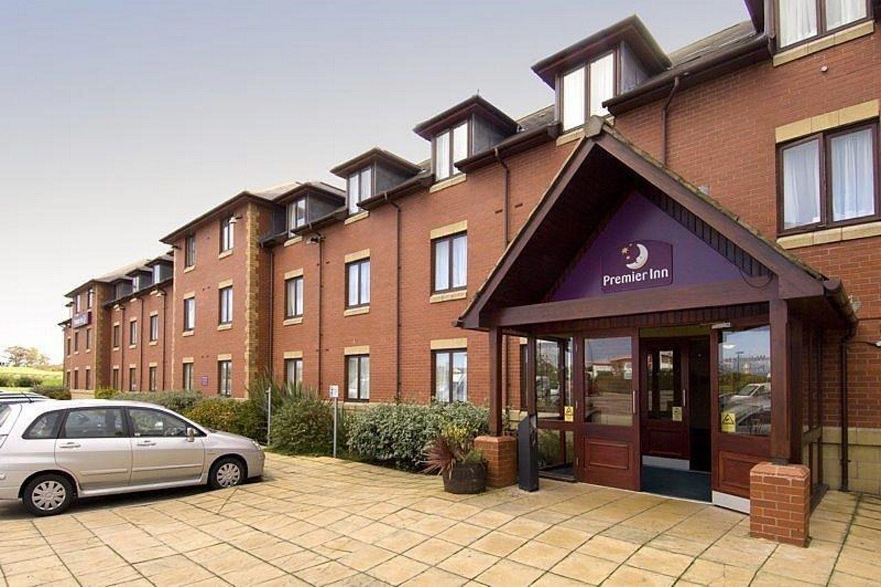 Premier Inn Blackpool East Экстерьер фото